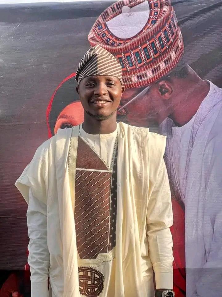 Jimba__A's tweet photo. Grateful for the blessings and growth in 2023, I look ahead to 2024 with optimism and appreciation. Thank you, God, for the experiences that shaped me and the lessons that enriched my journey. With faith and gratitude, https://t.co/hmz4K6zFB8