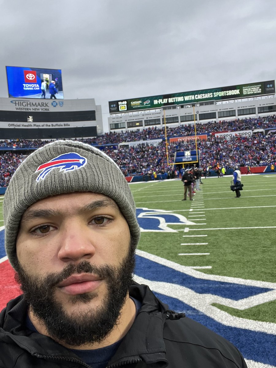 Isiah Young tweet media