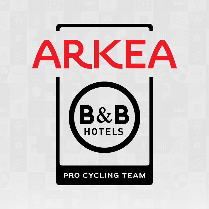 Bonjour 2024 👋
#NouvellePhotoDeProfil