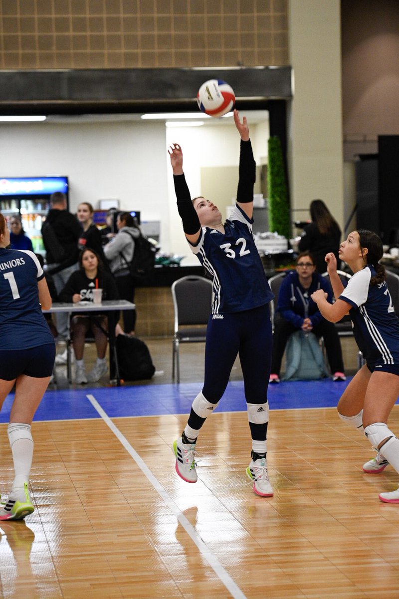 First tournament of club season is in the books!! 3rd place in the 13 Open division at the 210 Countdown. So excited for this season!!