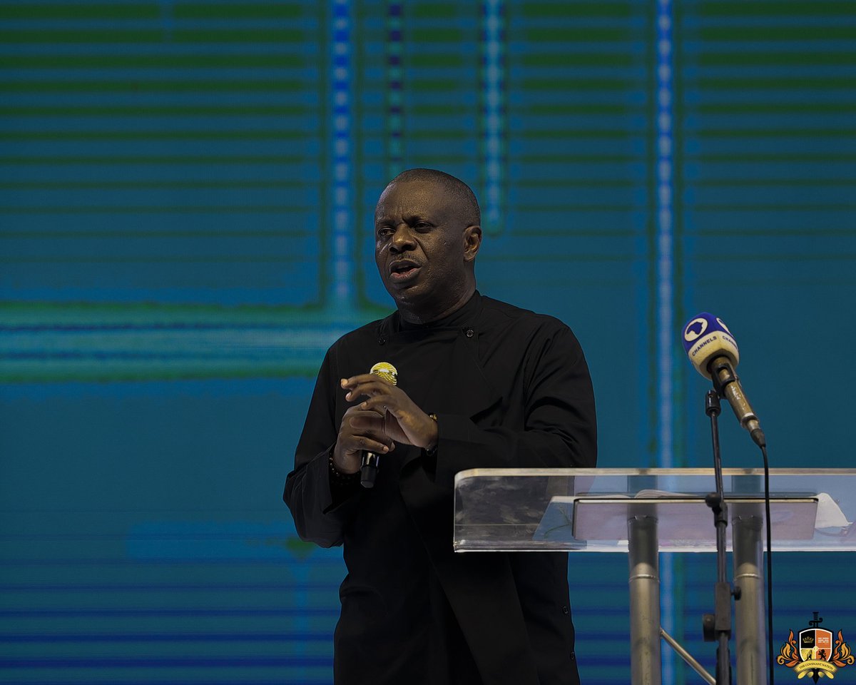 '2024 will be a year of His Visitation' ~ Pastor Poju Oyemade 

Retweet if you believe. 

#thecovenantnation
#tcnservices #crossoverservice 
#NewYear2024