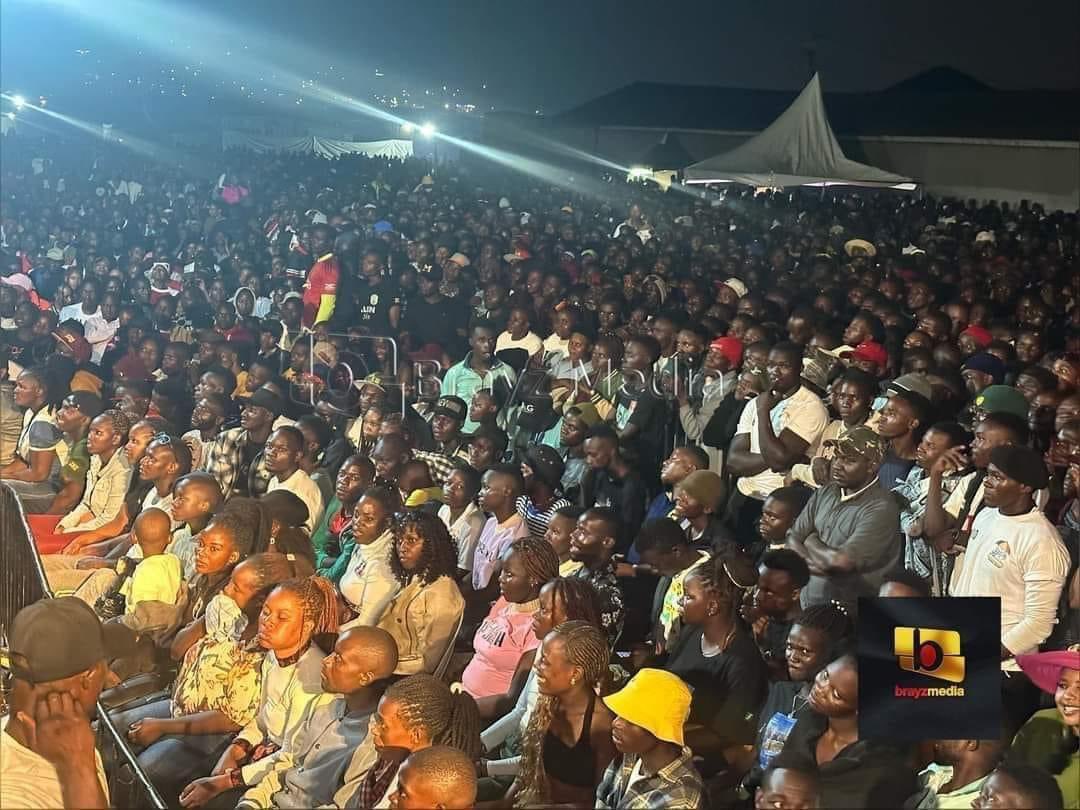 Ghetto Prezido @AlienSkinUg’s #NkwachoFestival sells out at Wankulukuku stadium 

This is what stars are made for 🙌

#ZzinaLifestyle