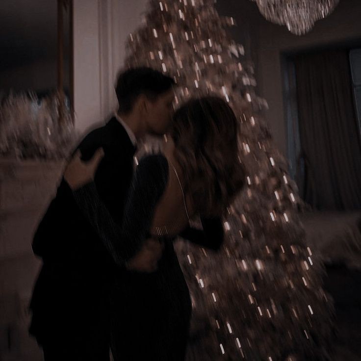 Another New Year Party 
with my crazy partner in crime ~🎉