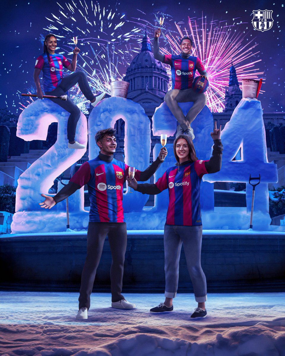 LoicMessi_Jr's tweet photo. Une Bonne Année 2024 à tous ! 🎉⚽️2️⃣0️⃣2️⃣4️⃣
Le meilleur Santé Joie Amour ainsi qu’une bonne année et une bonne santé à tous ! @FCBarcelona 

🔵🔴🐶😘 #NouvelAn2024 #happynewyear #01•01•24 https://t.co/R9tLGH9DEP