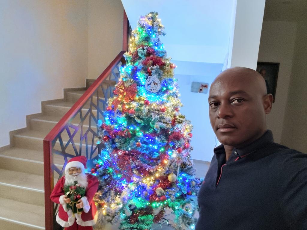 Mes meilleurs vœux de tout cœur de nouvel an à Toutes et à Tous !!!