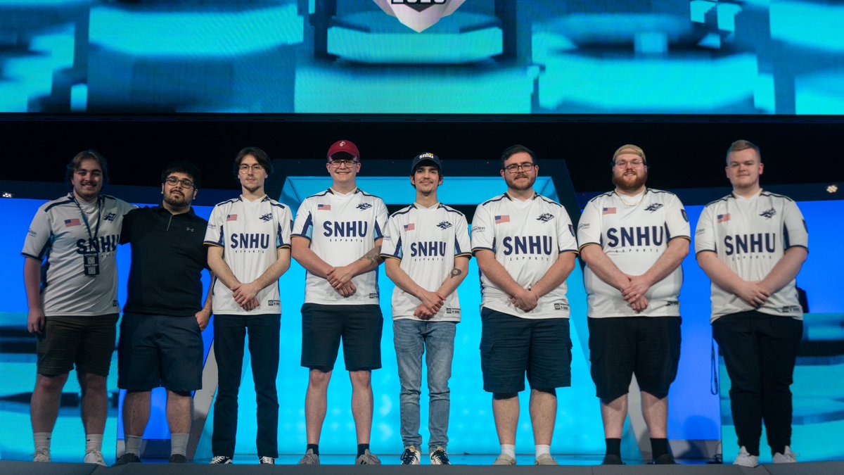 SNHUesports's tweet photo. As the clock winds down on 2023 we want to thank YOU 🫵😁

Fans, players, and staff alike all make our program one of the best communities on campus. We would be nothing without your dedication and support.

#snhu | #HappyNewYear https://t.co/D0TfdDNfR6