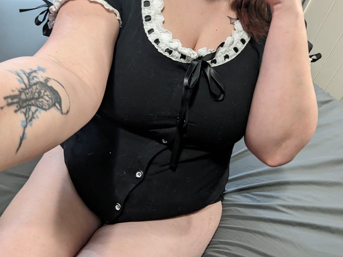 cosmicfox_29's tweet photo. Come over daddy I want to see you 😉
Just click the link below and subscribe 👇
https://t.co/NWUOHgR9nB https://t.co/rBtToxTW5g