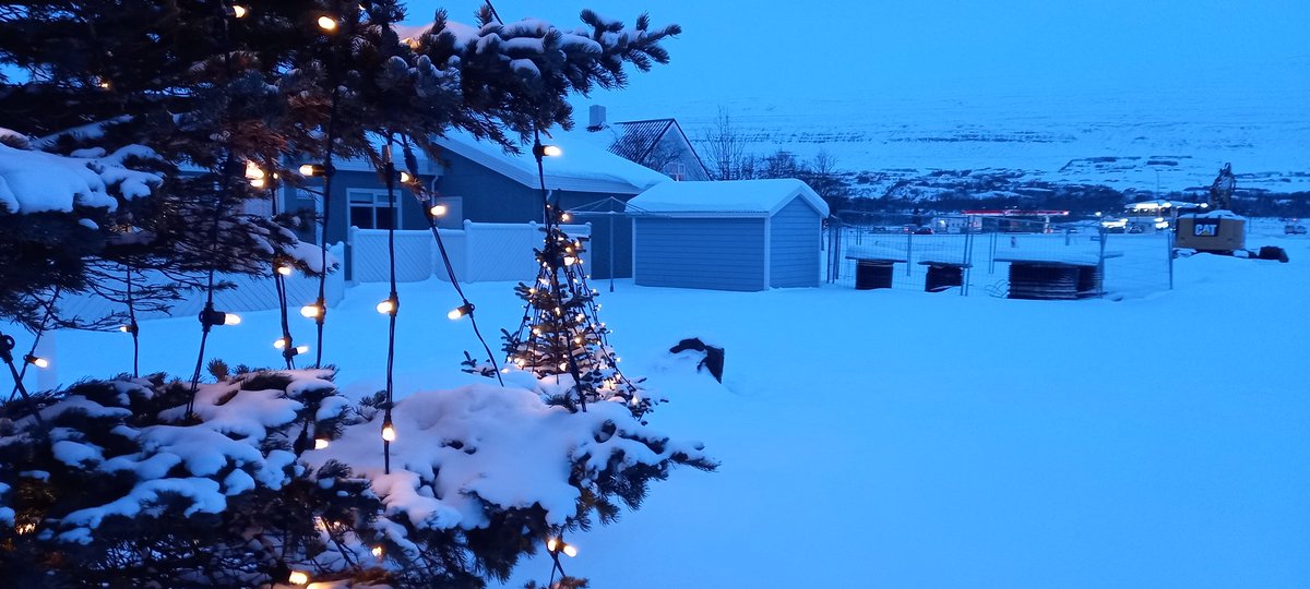 Happy NewYear from me in lceland.