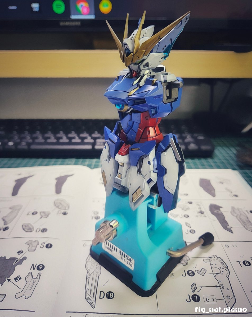 FigNatPlamo's tweet photo. 新年の新しいプロジェクト
ZZA Model Blue Flame - ウイングゼロ カラーVer.
#ガンダム #ガンプラ #プラモデル https://t.co/flQttWB1lW