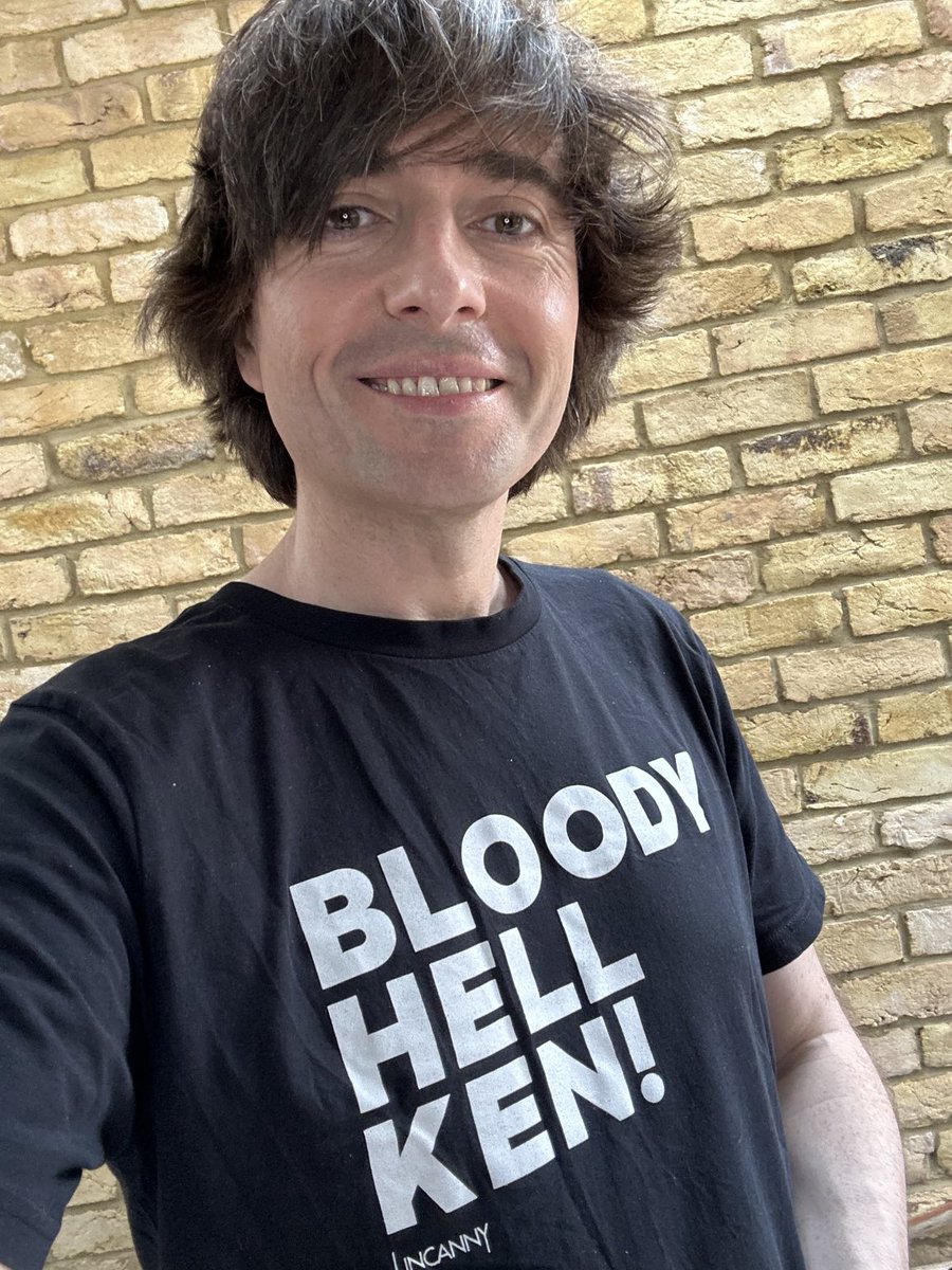 Happy New Year everyone! Thanks for your thoughtful, kind and engaging company on the slightly mad journey that 2023 was, and here’s to 2024 - hope it brings you happiness and nice surprises 👻 X