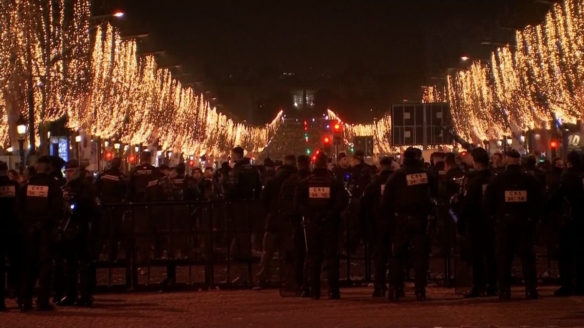 Nouvel An à Paris: plus de 800.000 personnes sur les Champs-Élysées pour le feu d'artifice
l.bfmtv.com/C3TQ