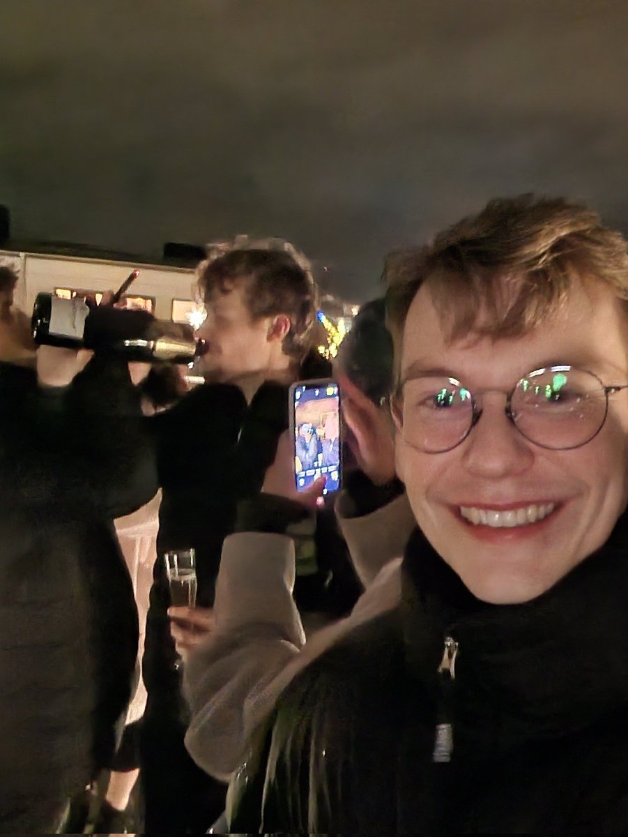 Erik Wessén tweet media