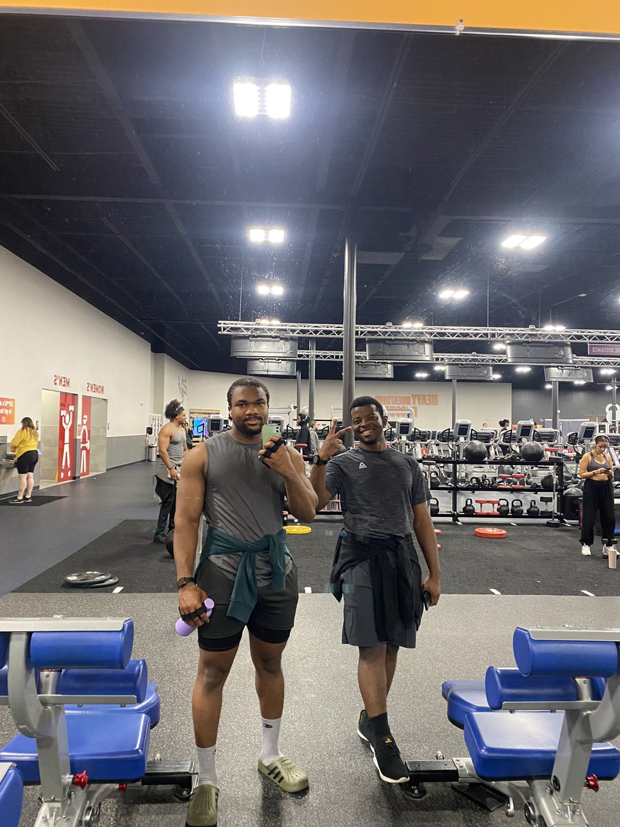 DEUSthaGOD's tweet photo. A movie. https://t.co/B6eWVtuNfb