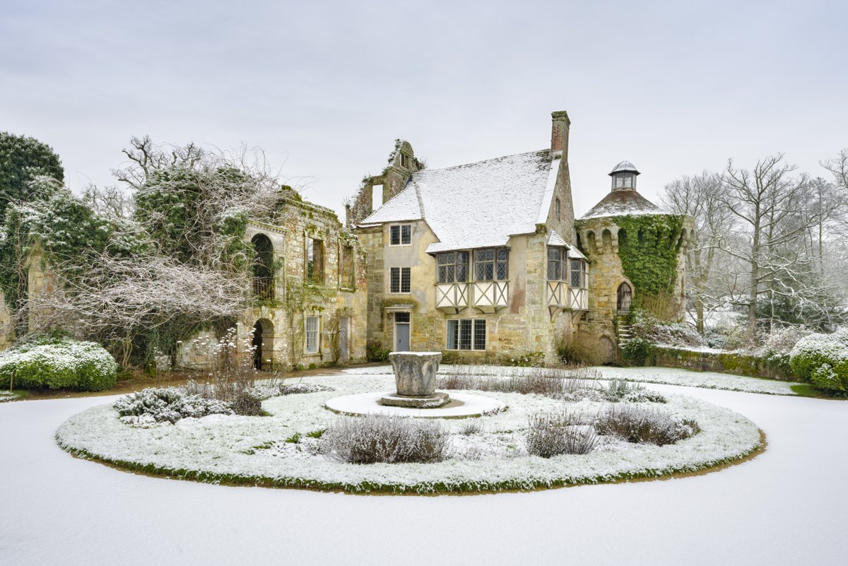 Happy New Year!🥳 #HODs 2023 was brilliant with the largest organiser community EVER taking part! A huge thank you to all involved, the @nationaltrust & players of @PostcodeLottery - 2024 will be a BIG one as we celebrate our 30th Birthday 📸©National Trust Images/Andrew Butler