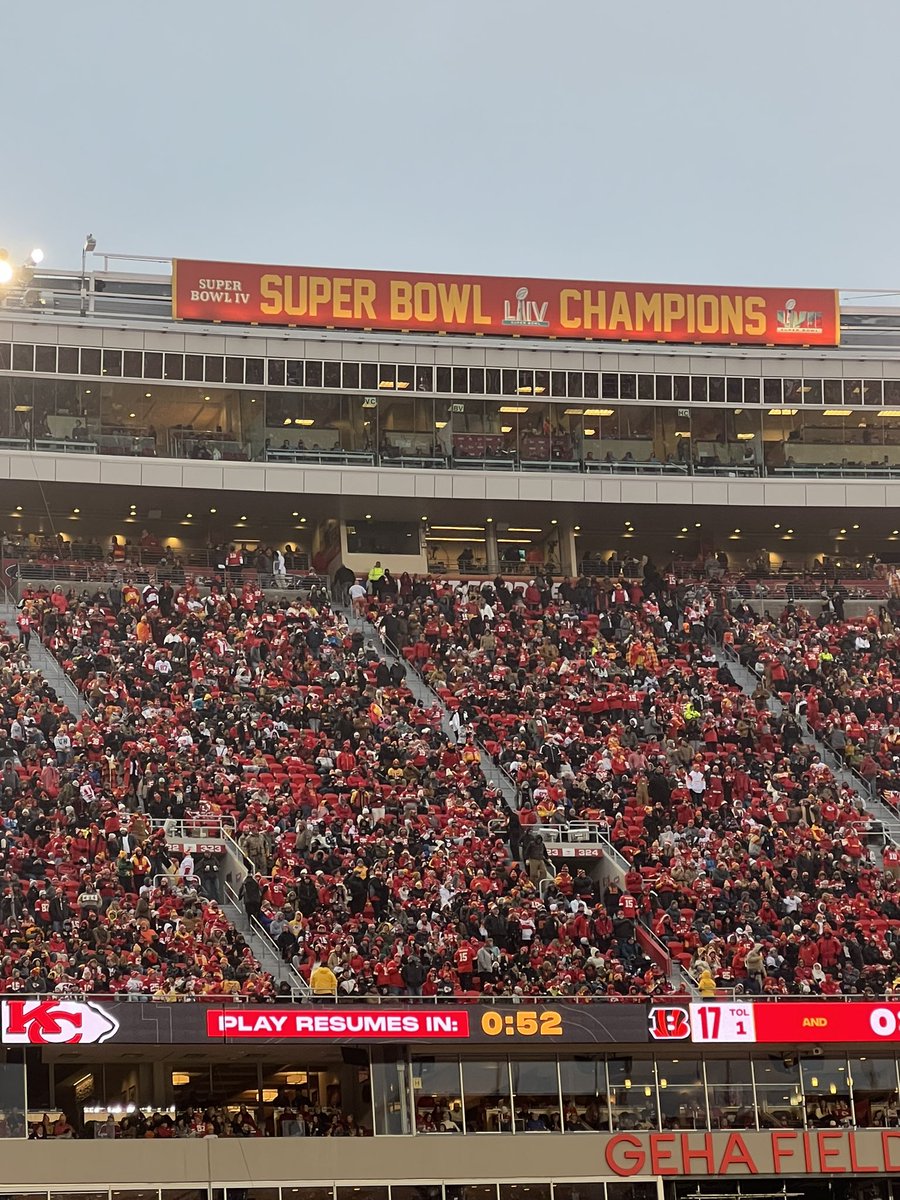 CoachJesseOwen's tweet image. Thank you @Chiefs for recognizing @GETrailblazerFB State Championship season! 

Our success this past season was the result of everyone’s efforts! 2023 team was reliable, tough, &amp;amp; unselfish!
#toGEther 🤘🏈
#leGEndary 🏆🥇
@GEHSBlazers 
@GardnerEdgerton