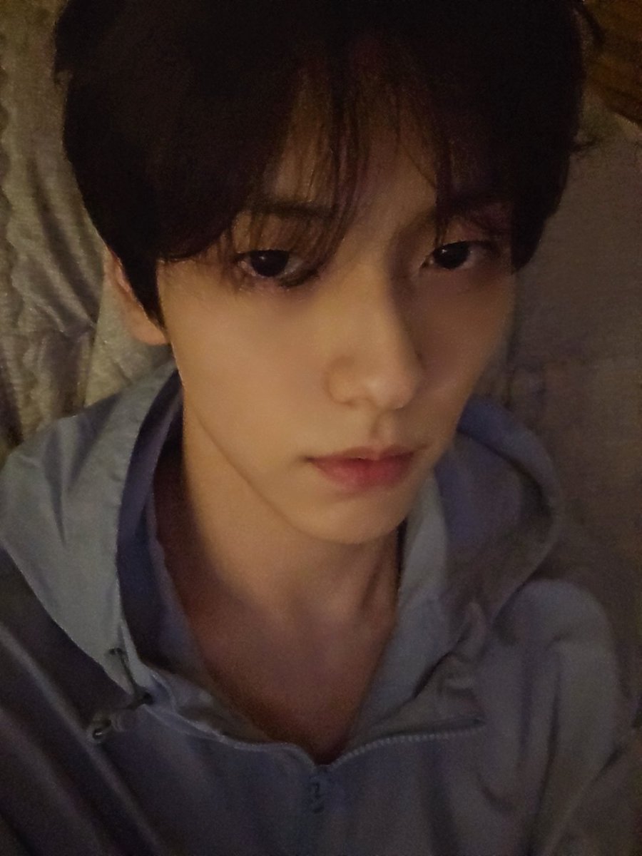 pagezoobin's tweet photo. Please take care of us too this year in 2024 😁 https://t.co/xmep3M3RNx