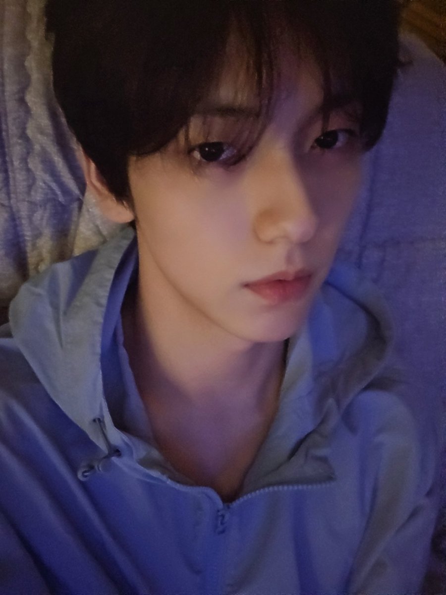 pagezoobin's tweet photo. Please take care of us too this year in 2024 😁 https://t.co/xmep3M3RNx
