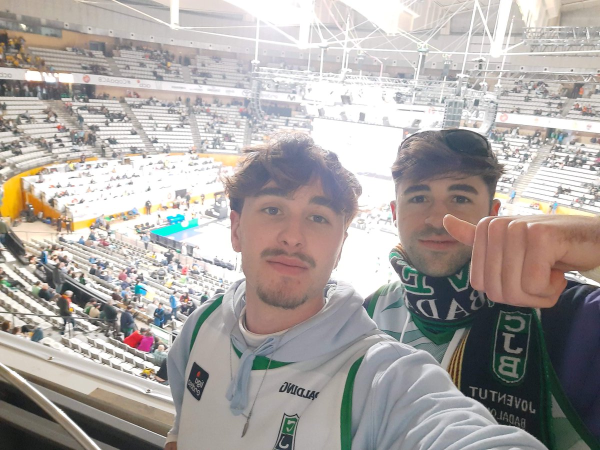 masdelman's tweet photo. @ACBCOM Visca Badalonaaaaa https://t.co/CQfGD5OSe9