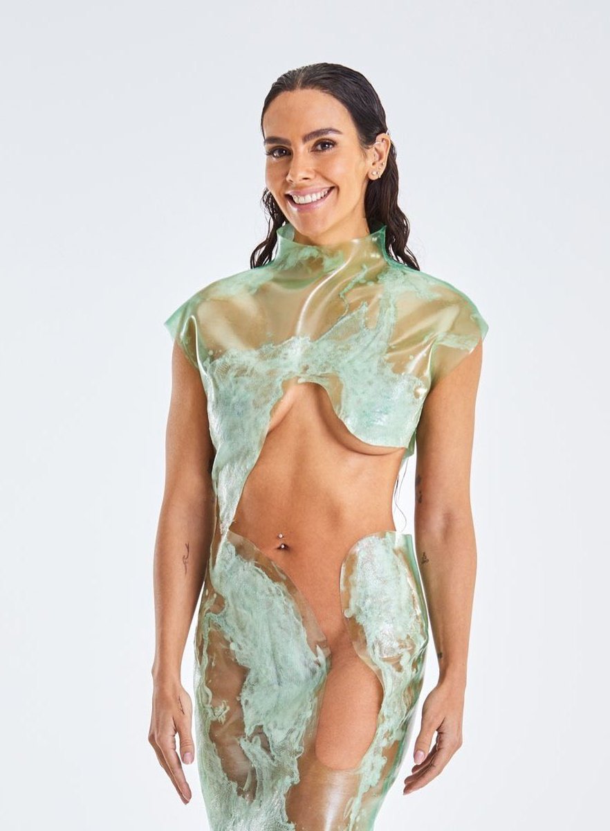 A quien habéis visto esta noche? 

🔄 ANA MENA 
❤️ CRISTINA PEDROCHE 

#CampanadasA3 #CampanadasRTVE