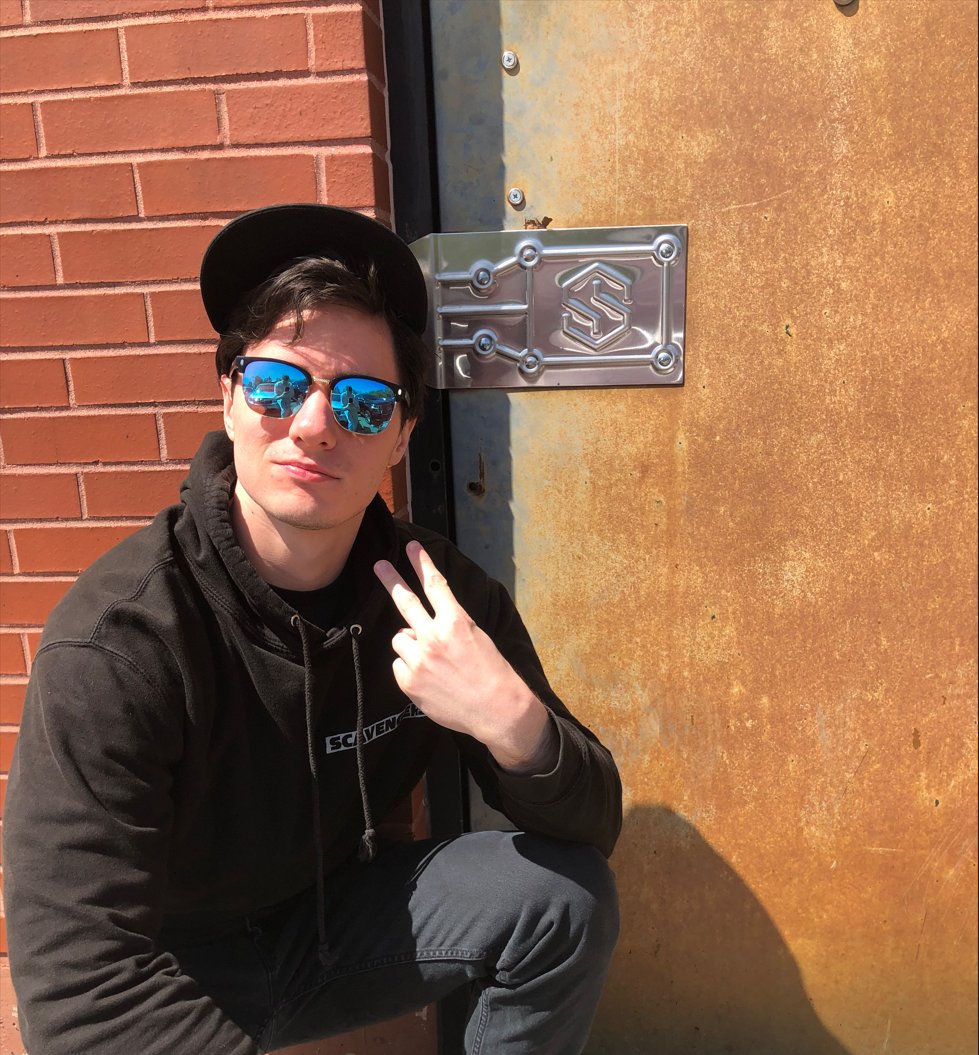 KManMakesGames's tweet photo. SHOUTOUTS TO FINDING THE COOL 'S' IN THE WILD https://t.co/gr3umzO9u0