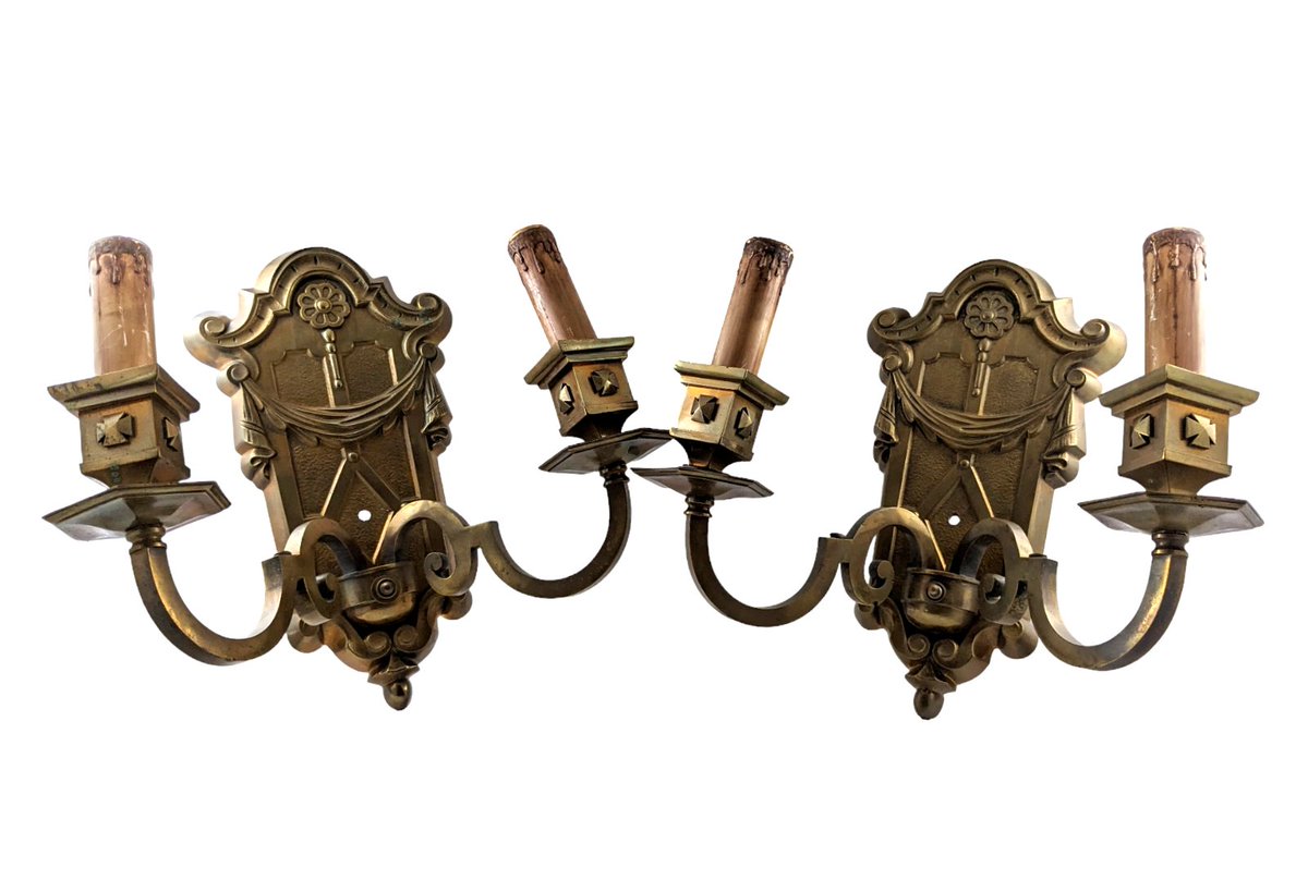 DugItOut's tweet image. Check out Pair Vintage Heavy Brass Wall Sconces Lights Two Arm Candelabra ebay.com/itm/1455281181… via @eBay 

#Sconces #WallSconces #VintageSconces #VintageLighting #Lighting #WallLights #Lights #BrassSconces #Brass #VintageBrass #CandelabraLights #eBay #eBayStore #DugItOut