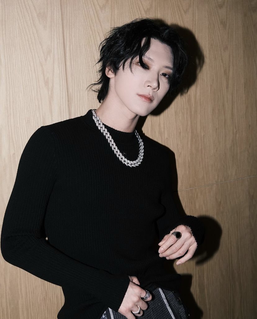 khevdzn's tweet photo. new year https://t.co/JZqxp9b3NF