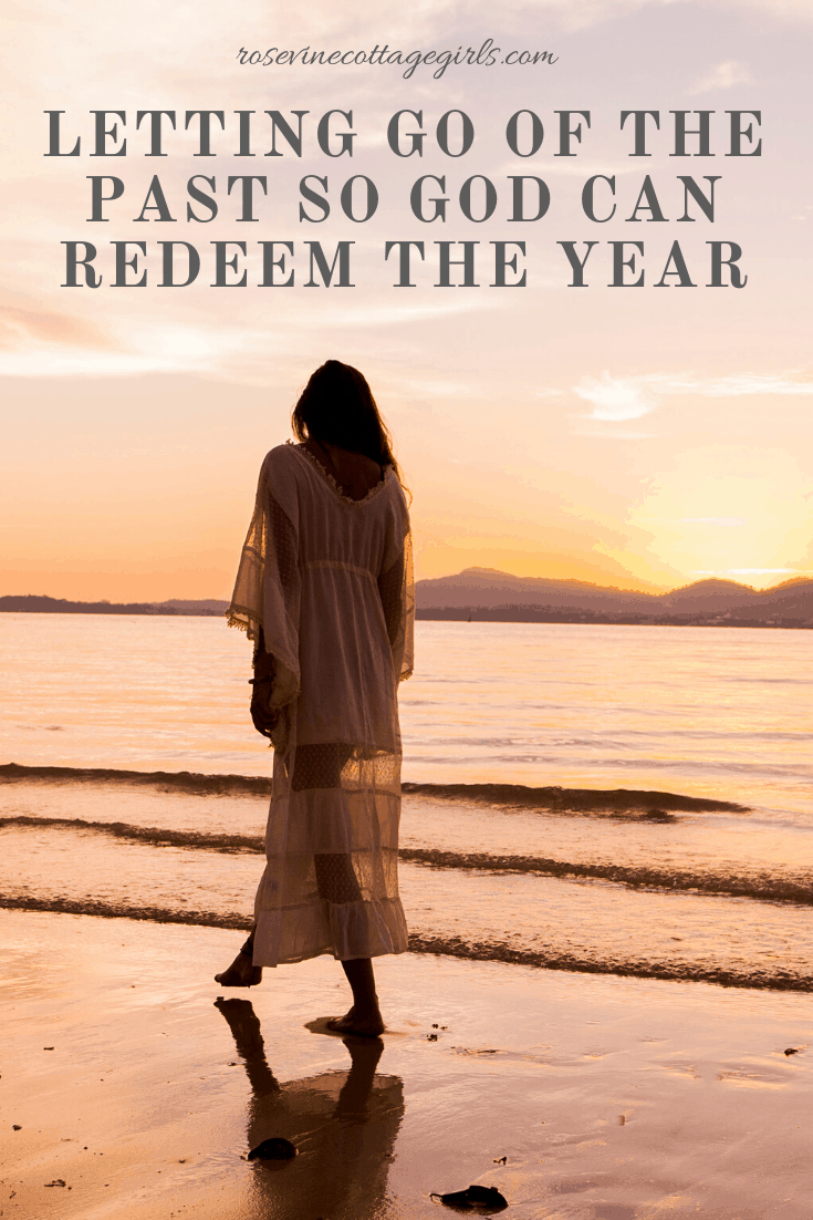 RosevineCottage's tweet image. Let Go Of The Past And Allow God To Redeem rosevinecottagegirls.com/let-go-of-the-… via @@RosevineCottage #lettinggo #releasingthepast #redeemingpower