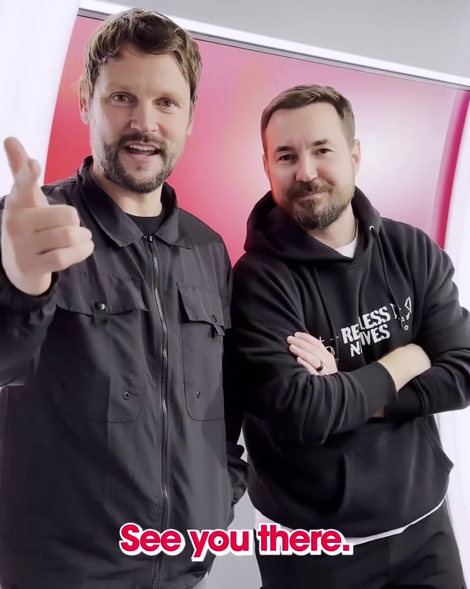 Team_Compston's tweet photo. 📻 #RestlessNatives Take Over #HeartScotland ❤️
The #ResourcefulRascals take over the airwaves with guests & laughs galore as the guys sprinkle some New Years stardust😁
📆 Today (01/01/2024)
🕚 2:00pm
🎧 @globalPlayer
#MartinCompston @martin_compston #GordonSmart @gordonsmart https://t.co/eN63R2MwSV