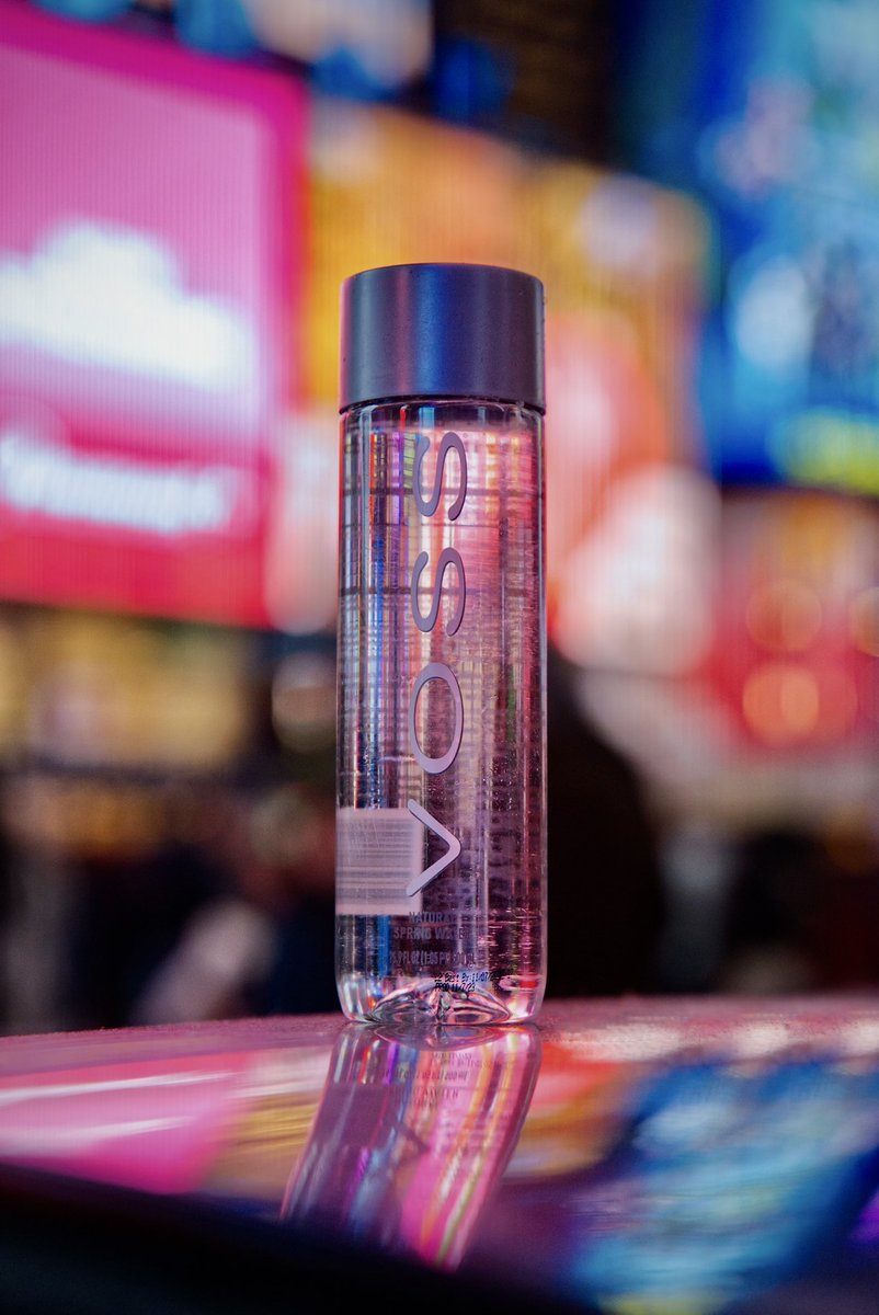 Voss Water tweet media