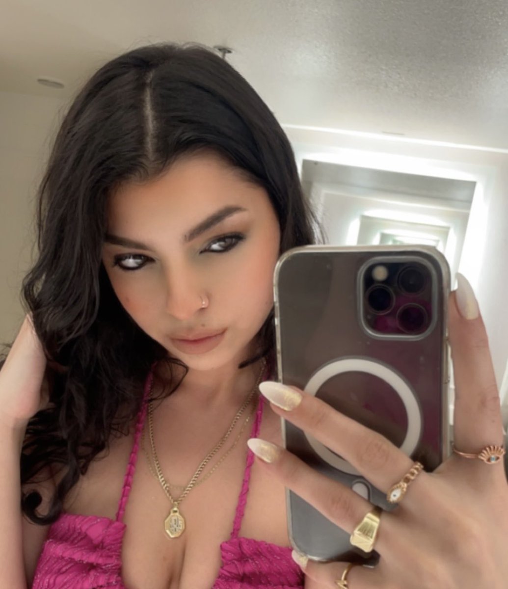 Goodbye 2023 &amp; hello 2024 😍 

Happy new years ! 🎉