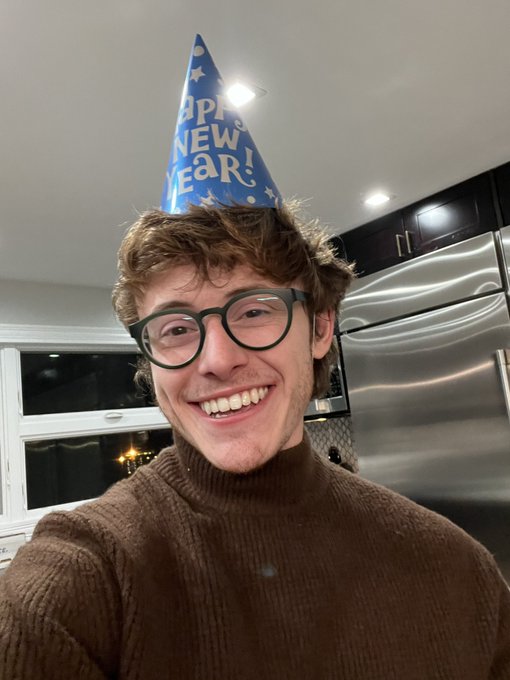 Happy New year :) https://t.co/53VatSAzQ5