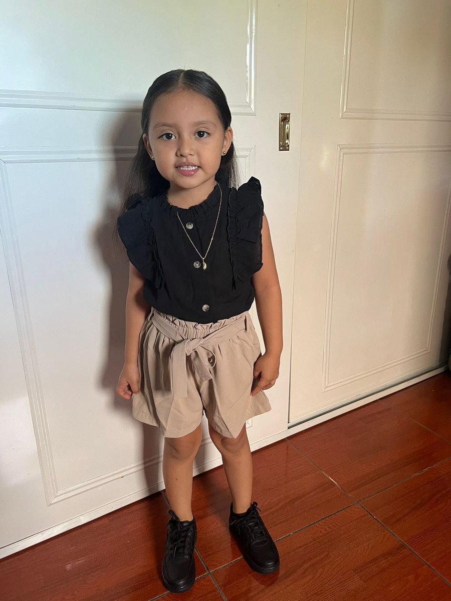 _williamsreyes's tweet photo. Lo malo de un año nuevo es, que mi hija sigue creciendo 🥺💔 https://t.co/u9pzhQwwqJ