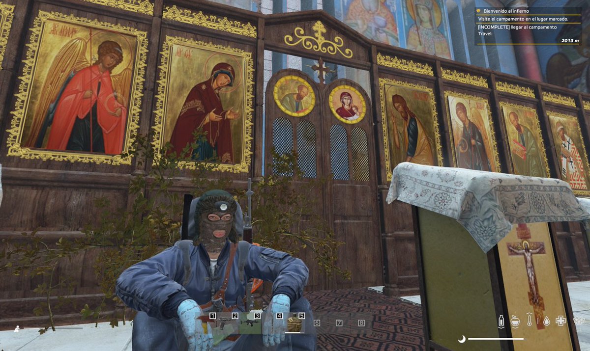 Vosotros ahí de fiesta y yo en misa.