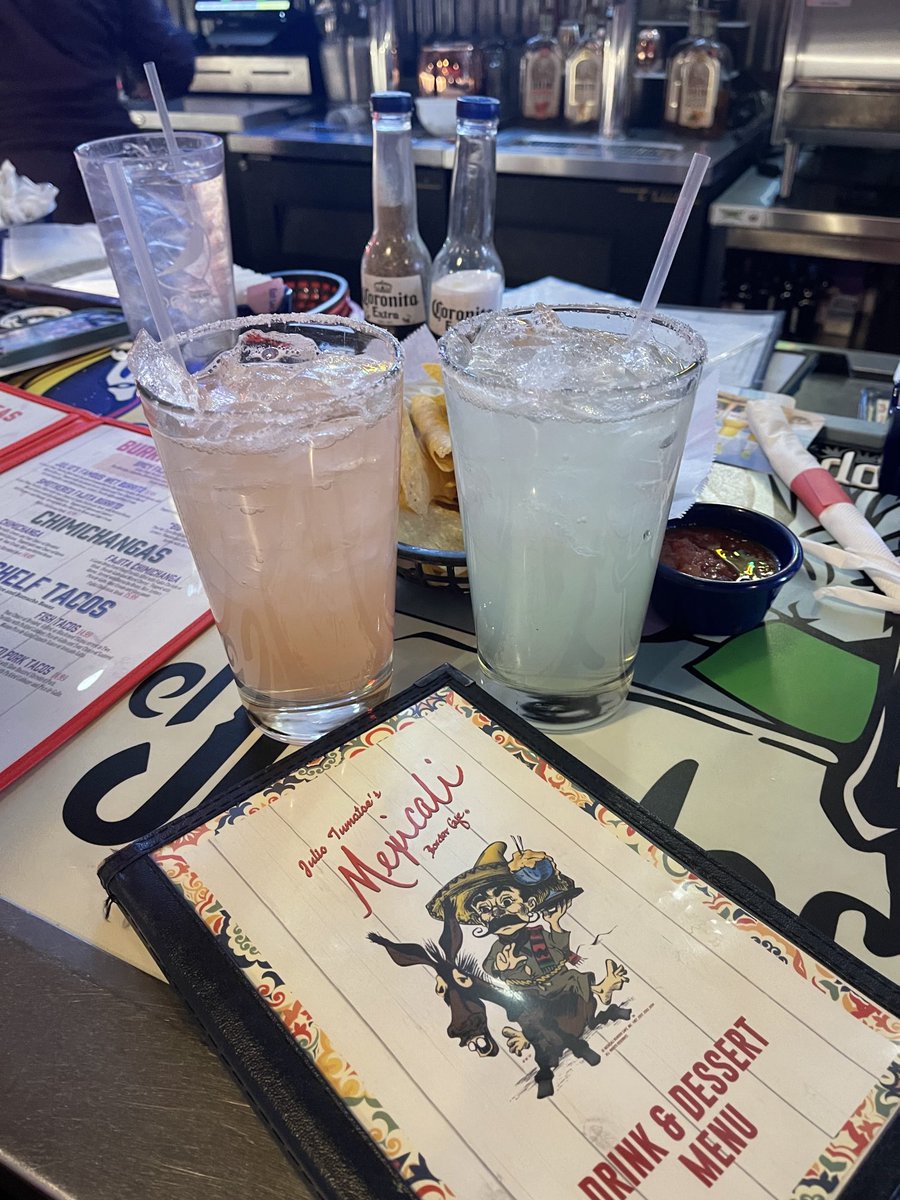 Chief_Wildcat's tweet photo. Just a #LowKeyNYE 😏 https://t.co/XGcHfsmh0K