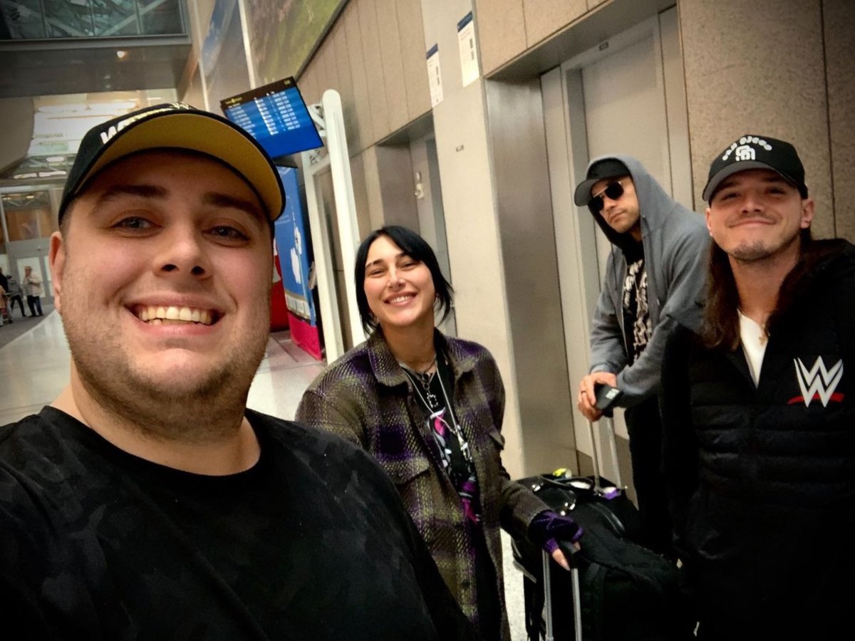 Dominik Mysterio, Rhea Ripley & Damian Priest with a Fan when they were in Toronto, Ontario, Canada 

📸 matteo_cugliari [IG] | #WWEToronto