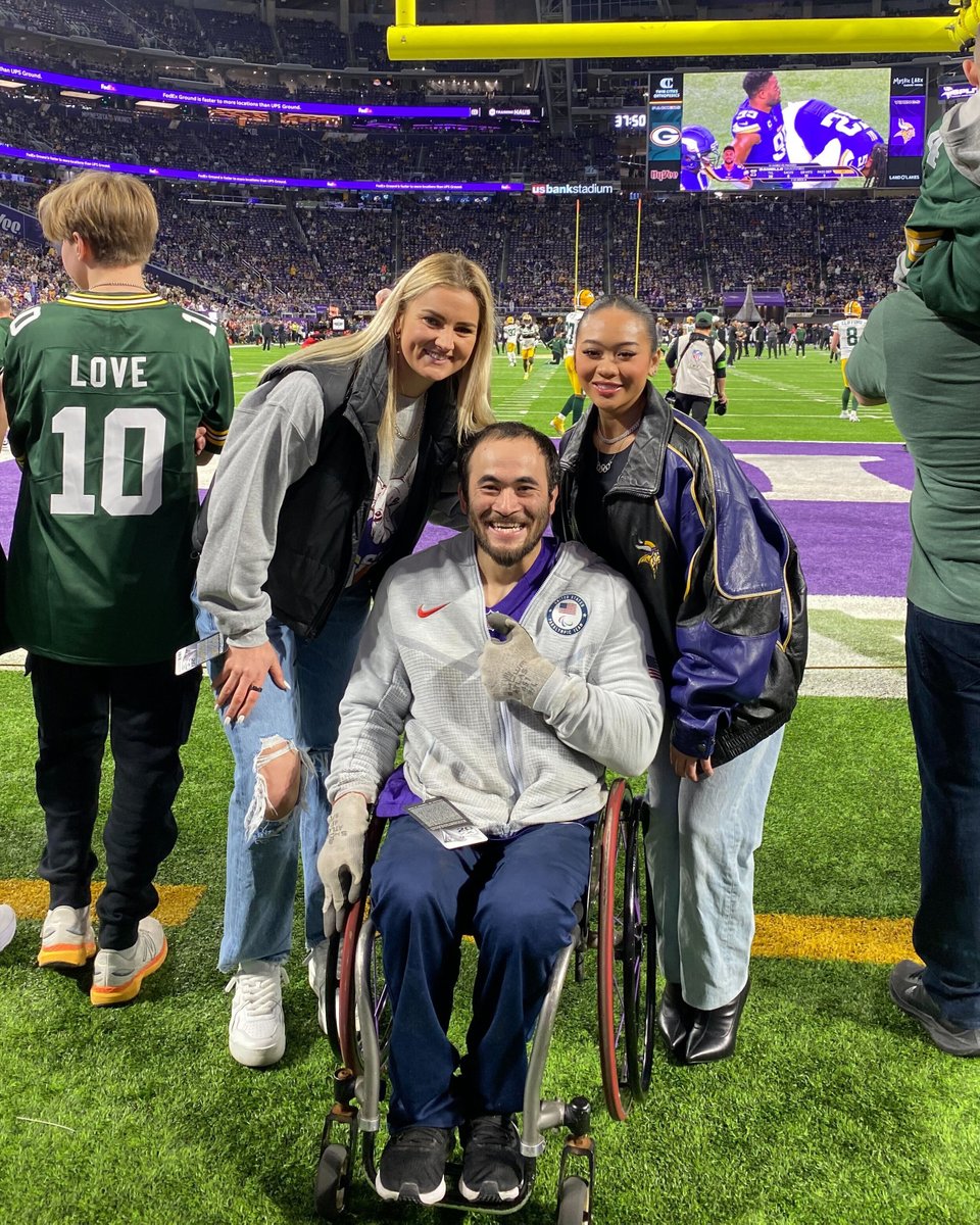 NBCOlympics's tweet photo. Olympians Lindsey Horan and Suni Lee and Paralympian Chuck Aoki are celebrating New Year's Eve in Minnesota at Sunday Night Football. 🏈🎆 https://t.co/FAJRXdsRD6