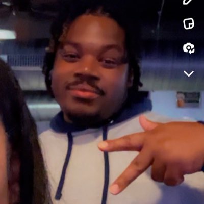 #NewProfilePic https://t.co/rAJ7BvFunW<a href="/tag/newprofilepic"class="tags">#NewProfilePic</a>