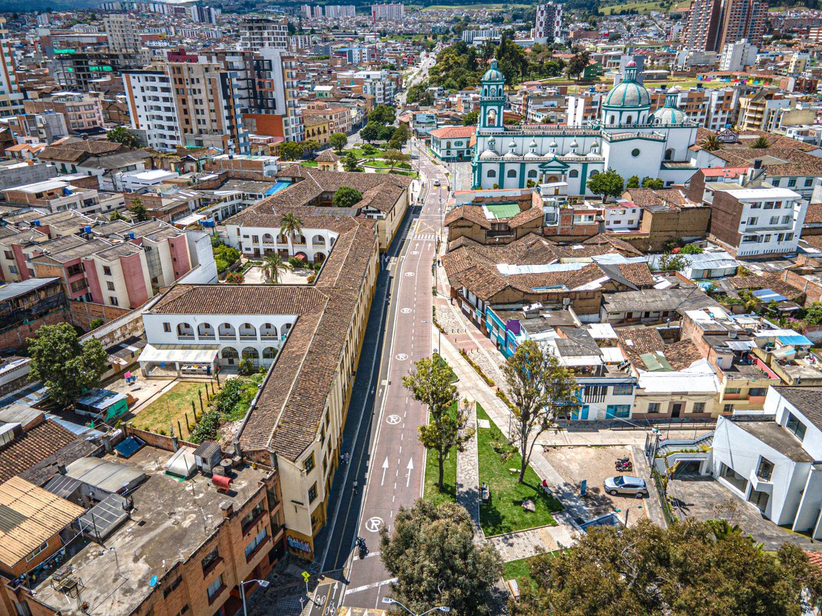 ¡Somos #LaGranCapital!

Gracias al equipo y los ciudadanos que creyeron en esta visión, que tuvo como fortaleza el talento de nuestra gente. Fueron 4 años de retos superados y metas alcanzadas, que permiten hoy proyectar a nuestra ciudad.
 
🪅 Feliz Año Nuevo🎊