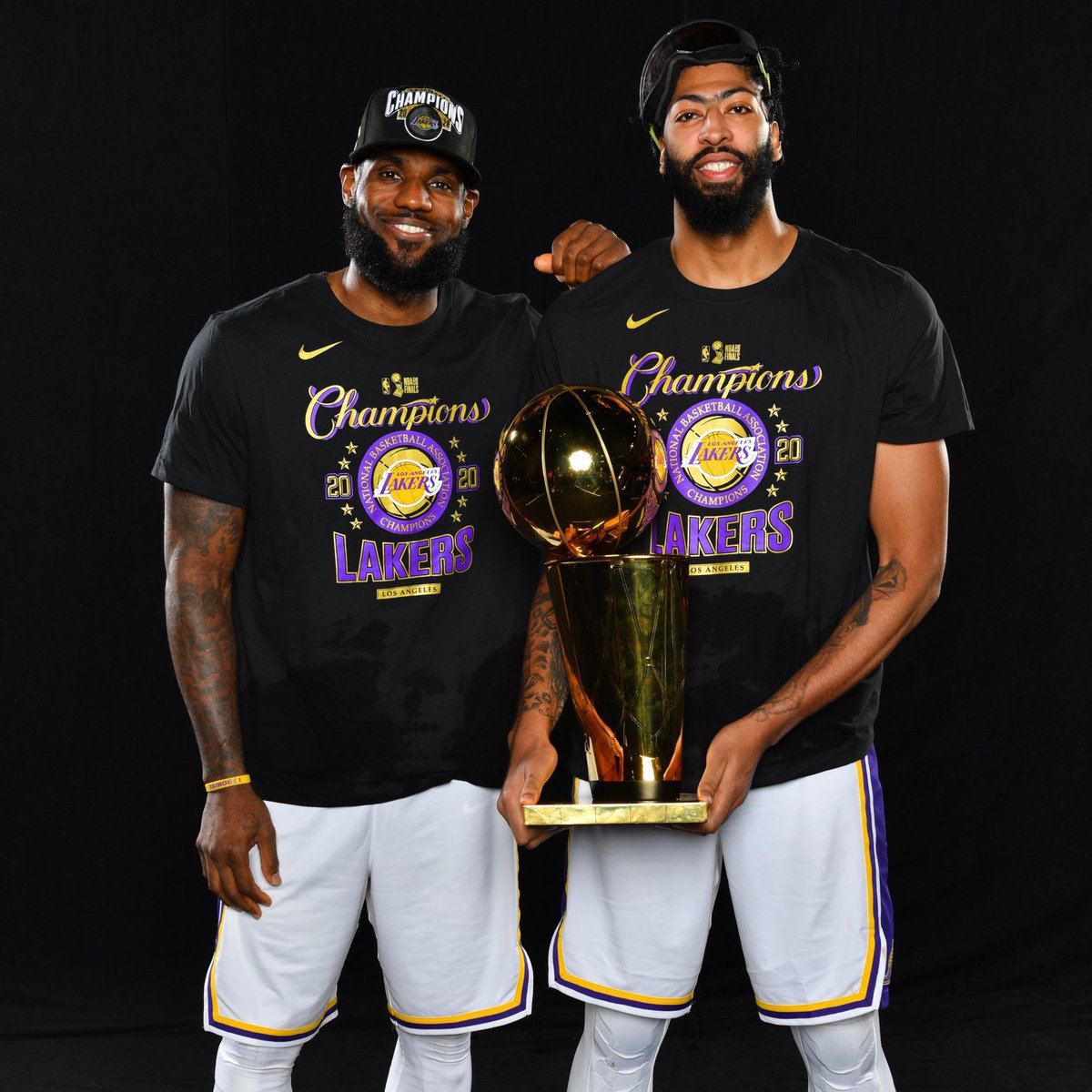 Klutch_23's tweet photo. #FreeLeBron
#FreeDavis
They don’t deserve this. https://t.co/PsjdT8jkMa