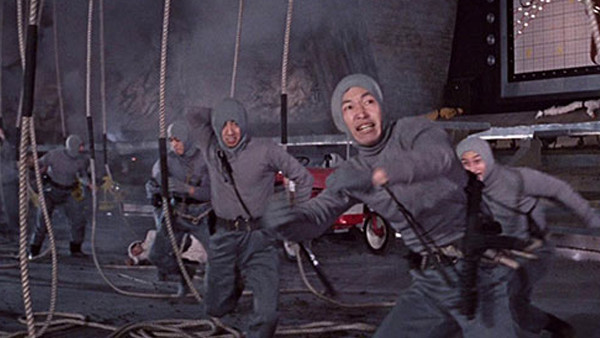 RanesHook's tweet photo. You can't count to midnight without reaching 0:07 first. Next on the #321Bang #NewYears Action Marathon is YOU ONLY LIVE TWICE! #SeanConnery is James Bond, as he must rise from the dead and stop evil genius #DonaldPleasance's world domination scheme with help from a ninja army! https://t.co/1WYZMoCgsx
