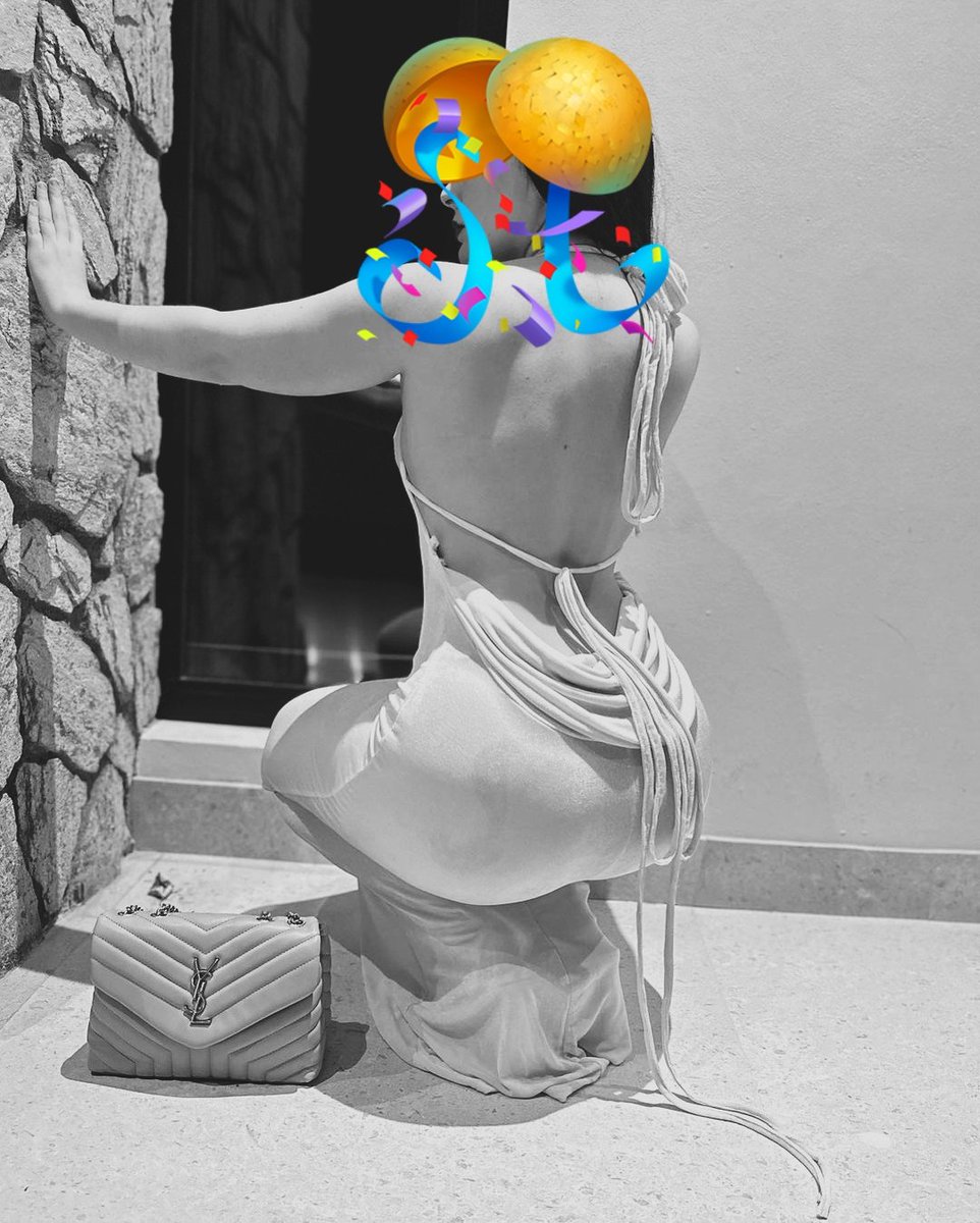 agrio_de's tweet photo. Feliz año nuevo #Horny #ConCalor https://t.co/vDsGIFc6UY