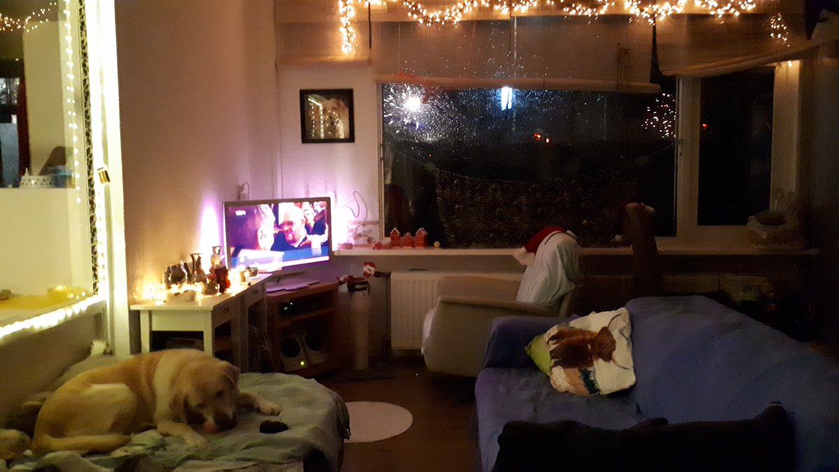 ImkeSingingintherain tweet media