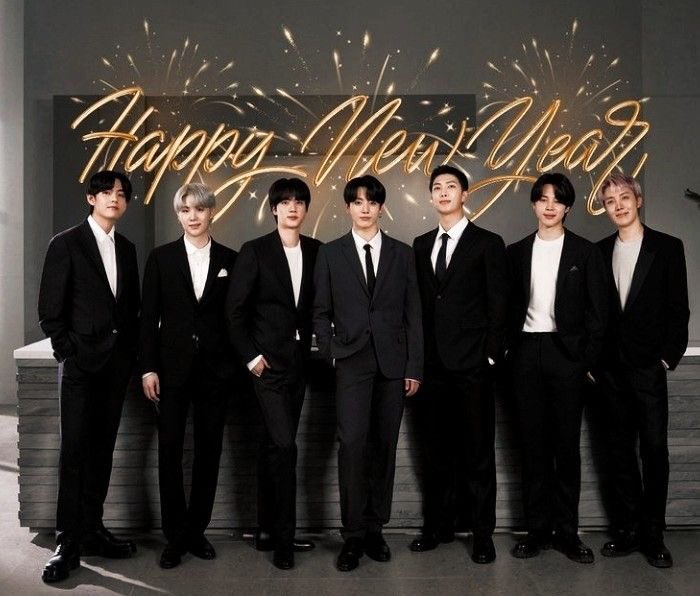 SugerAdems07's tweet photo. Happy new year 2024💜 
#BTSARMY https://t.co/tXy8nLfdaa
