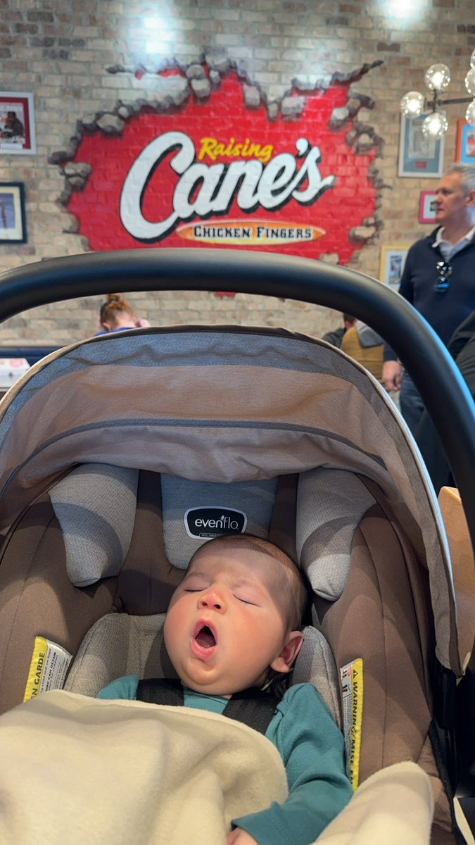 JFesta412AB's tweet photo. @raisingcanes https://t.co/PanL1Kcmcw