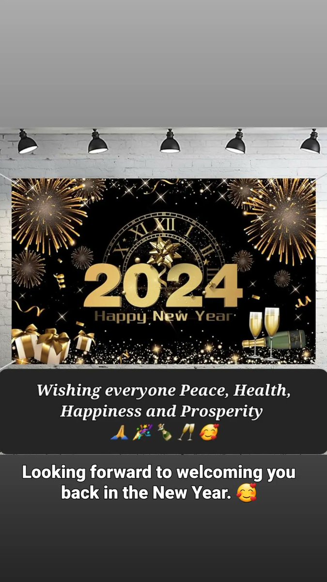 Looking forward to welcoming you back in the New Year. 🥰

#happynewyear 
#2024 
#dorking #surrey #mullins #priscilla #johnalden #mullinshouse #aldenhouse 
#pilgrimfathers