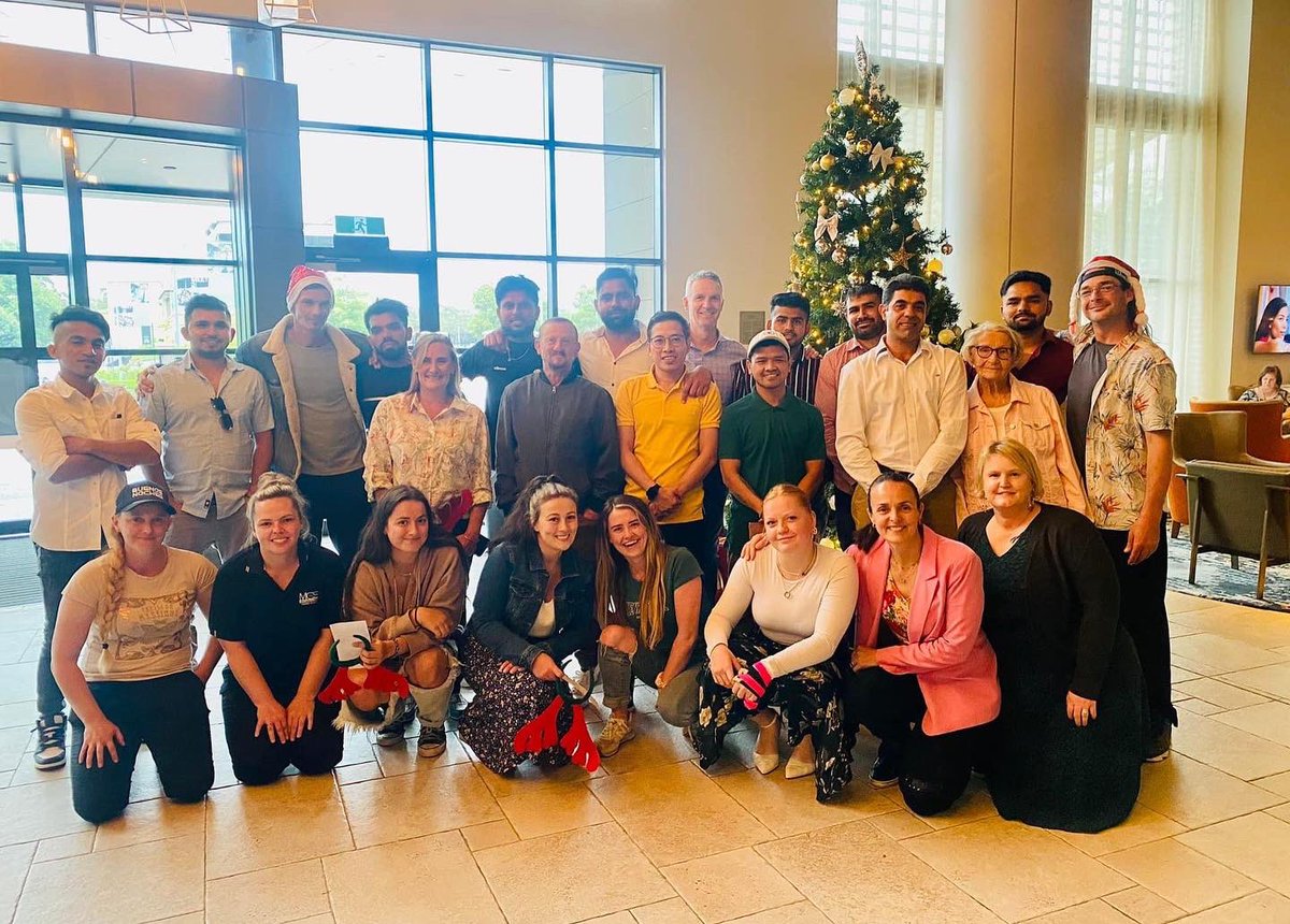 mcsmithracing's tweet image. Happy New Year from Team MCS 💫

2023 has been a fantastic year for the stable and we’re looking forward to an even bigger 2024!

Thank you to our owners for their wonderful support and to all our staff for their hard work and dedication throughout the year.

#TeamMCS