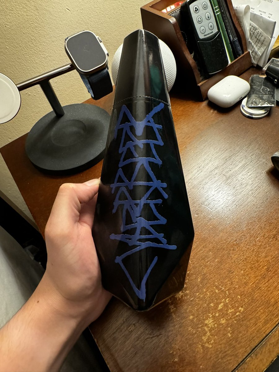 Waited till New Year’s Eve to try Cyberbeer
