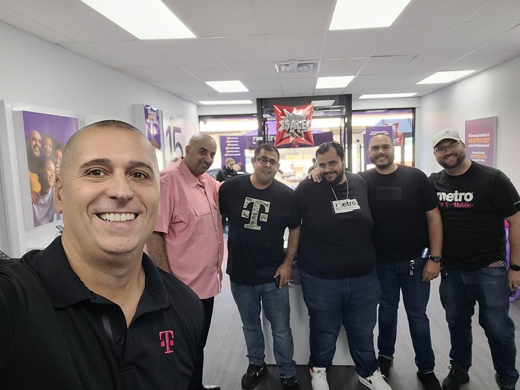 Dan Leach tweet media