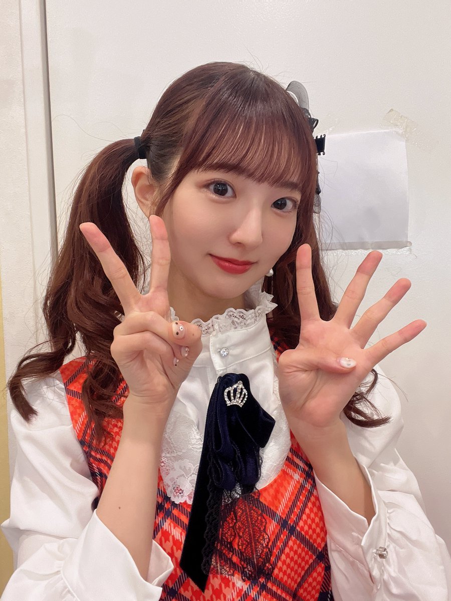 fuyuka0403's tweet photo. 明けましておめでとうございます🎉
2024年こそ目標を達成出来る一年になりますように！

そしてお正月今日から広島満喫します☺️⛩️車内からマツダスタジアムにあいさつした✌️
#HappyNewYear2024 https://t.co/EB0QYSNn49