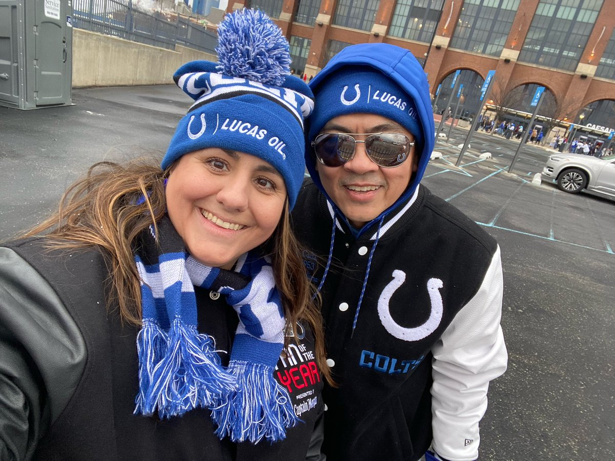 Nguyen213's tweet photo. GAMEDAY with 2021 FOTY #luchablue and 2023 FOTY @johnson_maren https://t.co/C6uCN32GX4